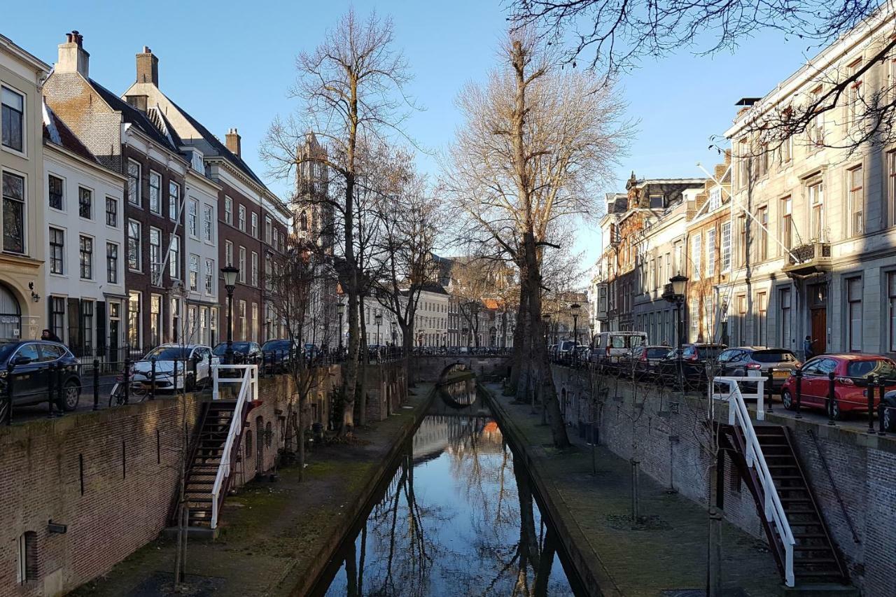 Large Historical Apartment & Canal Terrace Utrecht Exteriör bild