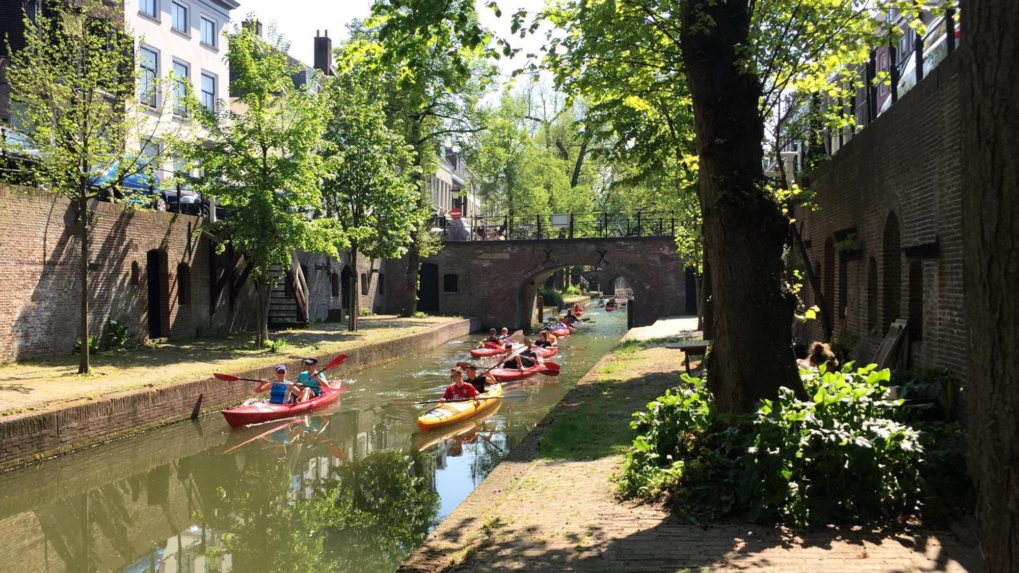 Large Historical Apartment & Canal Terrace Utrecht Exteriör bild