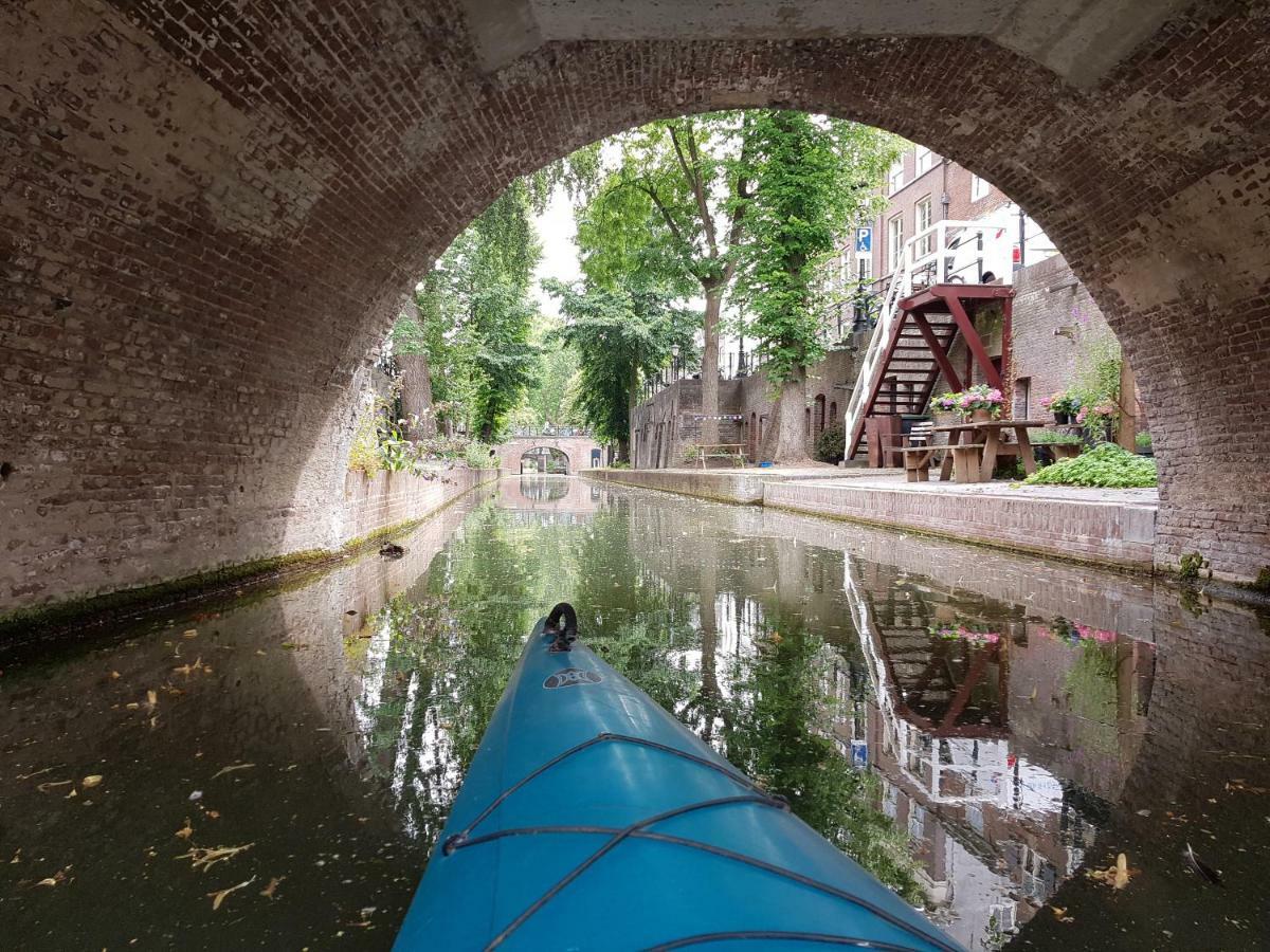 Large Historical Apartment & Canal Terrace Utrecht Exteriör bild