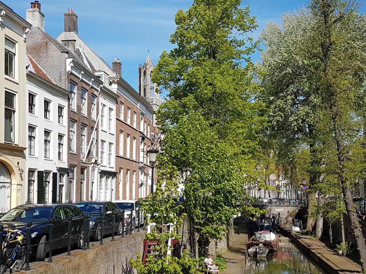 Large Historical Apartment & Canal Terrace Utrecht Exteriör bild